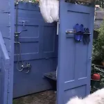 Doppelzimmer Free Wifi Gemeinschaftsbad مكان تخييم Hausbreitenbach