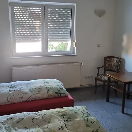 Kemping Monteurzimmer Bauernhof Hortus Sandrine Free Wifi Gemeinschaftsbad *